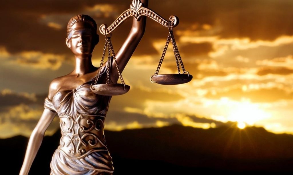 Para Mayor Compensación Consulte con los Abogados de Contratos de Compensación Laboral Cercas de Mí en La Verne California